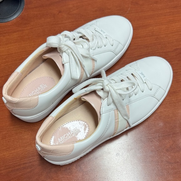 MICHAEL Michael Kors Shoes - Michael kors sneakers size 7.5 // 011704